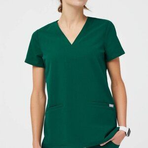 FIGS St Patrick's Day Green Casma Three-Pocket Scrub Top Hospital Medical Nurse